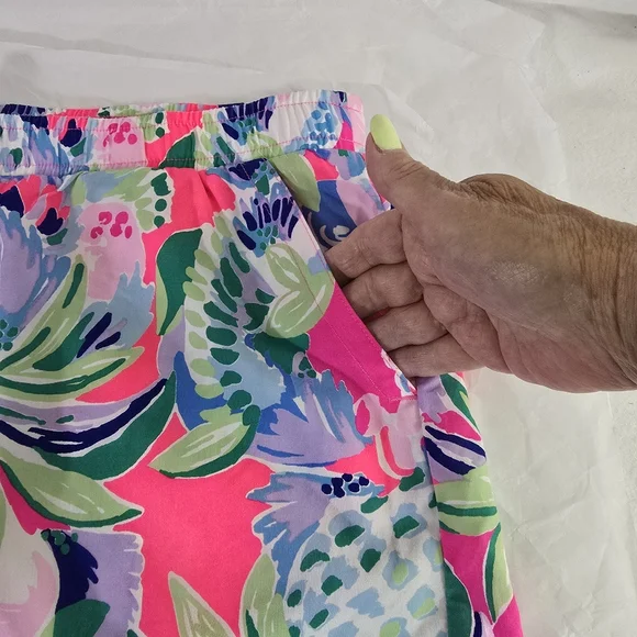 Lilly Pulitzer Vibrant Floral Athletic Shorts - Picture 5 of 8